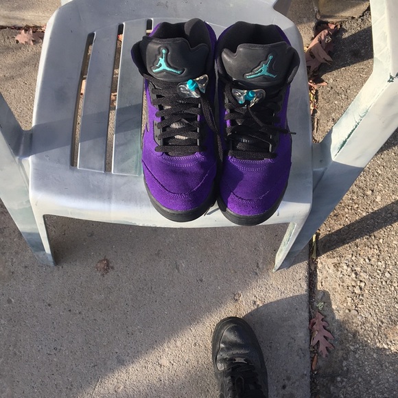 Jordan 5s - Picture 5 of 5